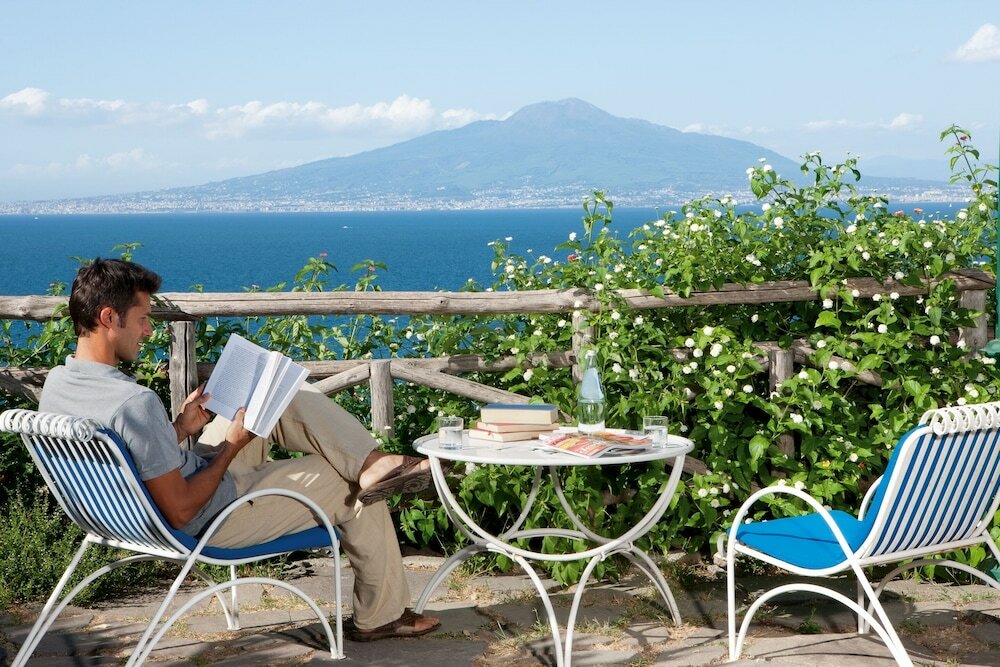 Фото Grand Hotel Capodimonte