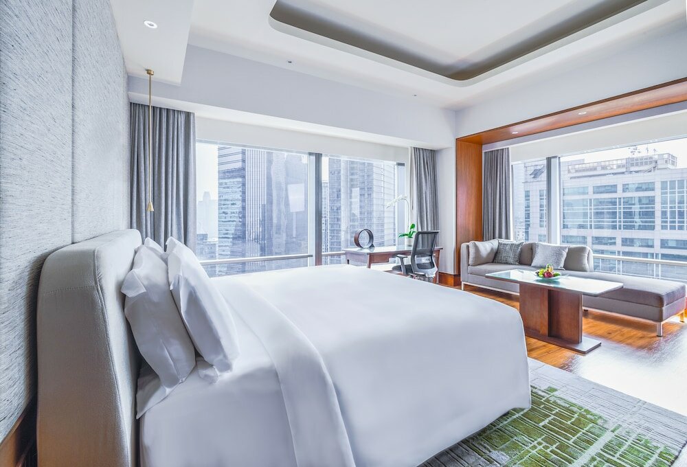 Фото The Ritz-Carlton Jakarta Mega Kuningan