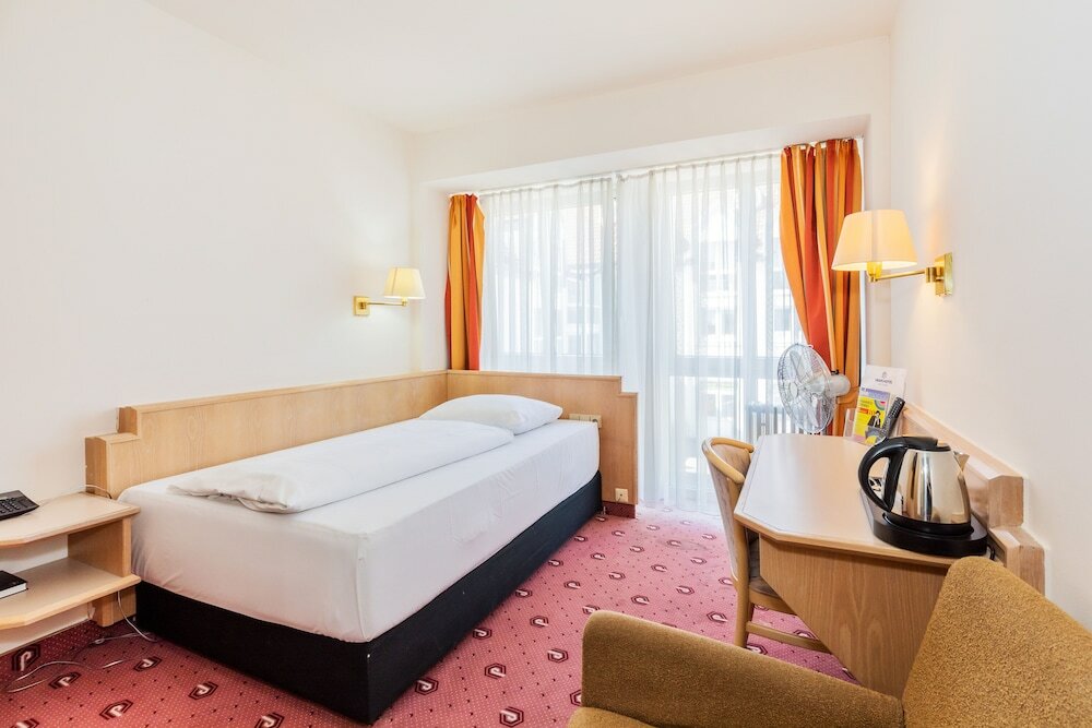 Фото Parkhotel Frankfurt Airport