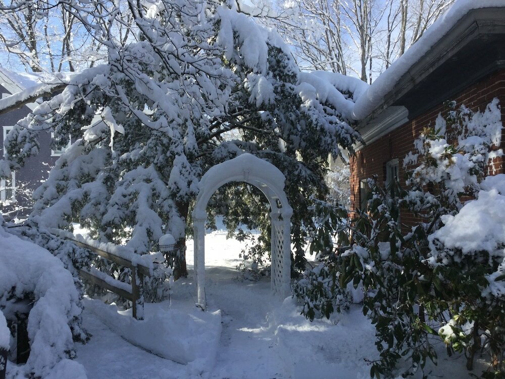 Фото The Silver Fountain Inn