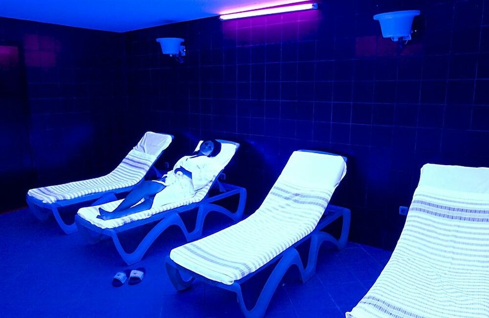 Фото Alhambra Thalasso Hotel