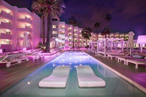 Гостиница Hotel Garbi Ibiza & SPA