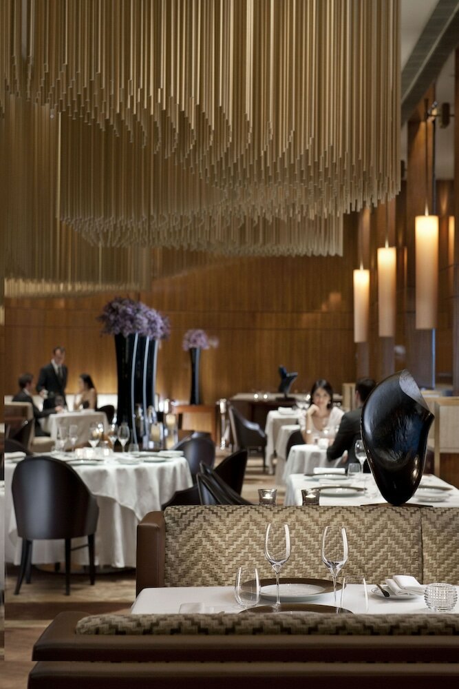 Фото The Landmark Mandarin Oriental, Hong Kong