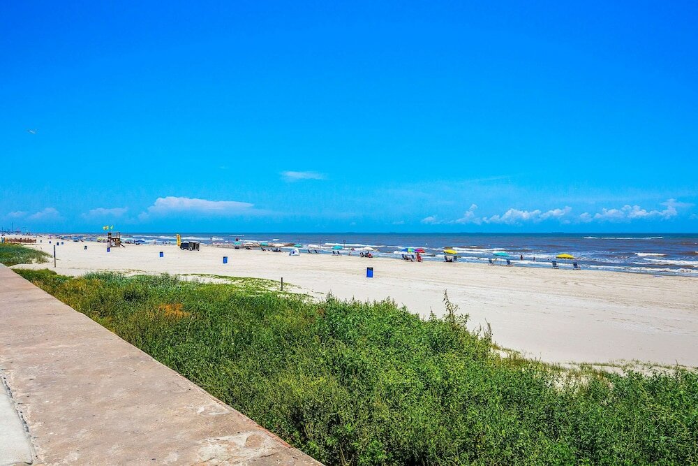 Фото Quality Inn & Suites Beachfront