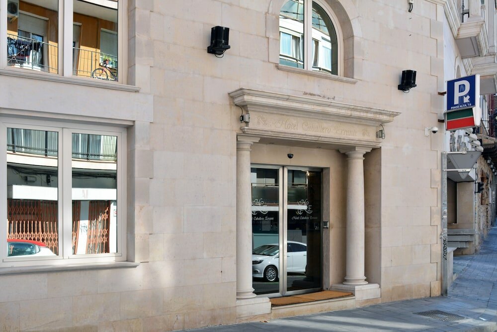 Фото Hotel Caballero Errante