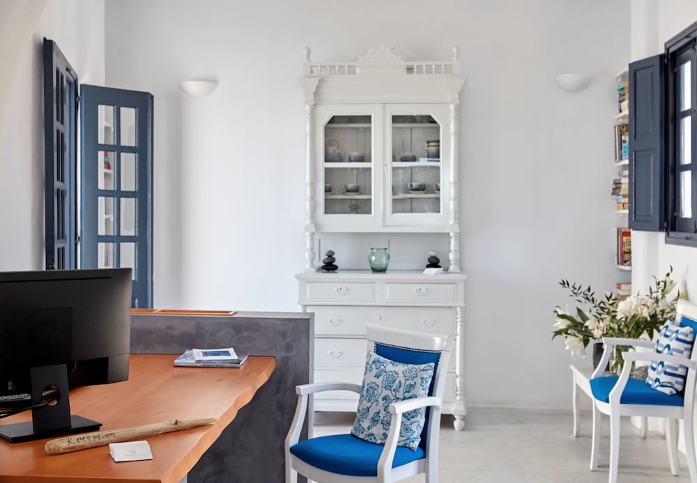 Фото Finikia Memories Hotel