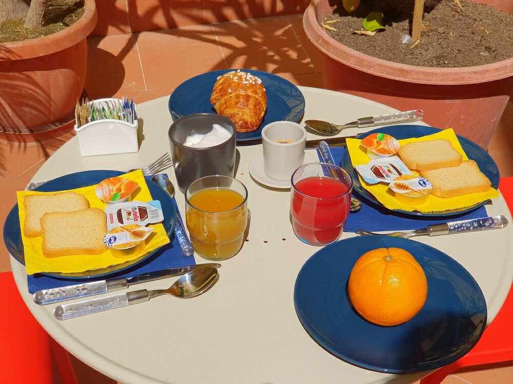 Фото Dante Rooms