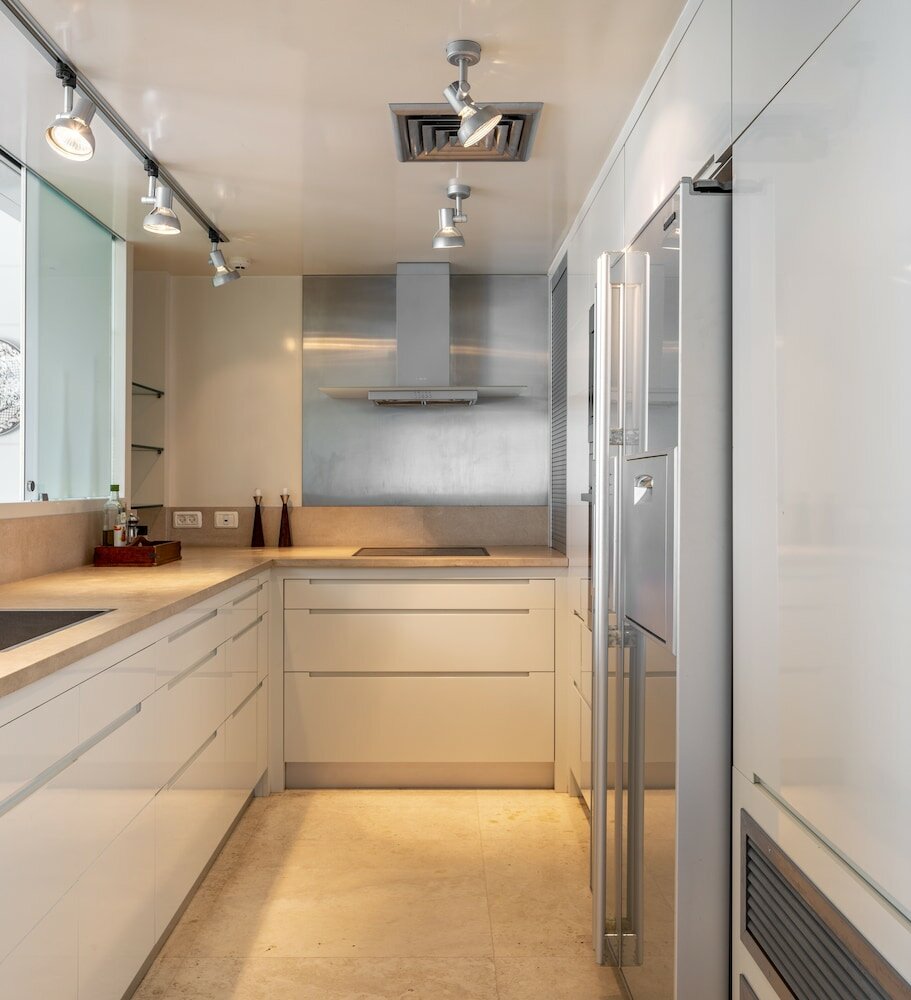 Фото Panoramic Sea View W Pool & Gym Access