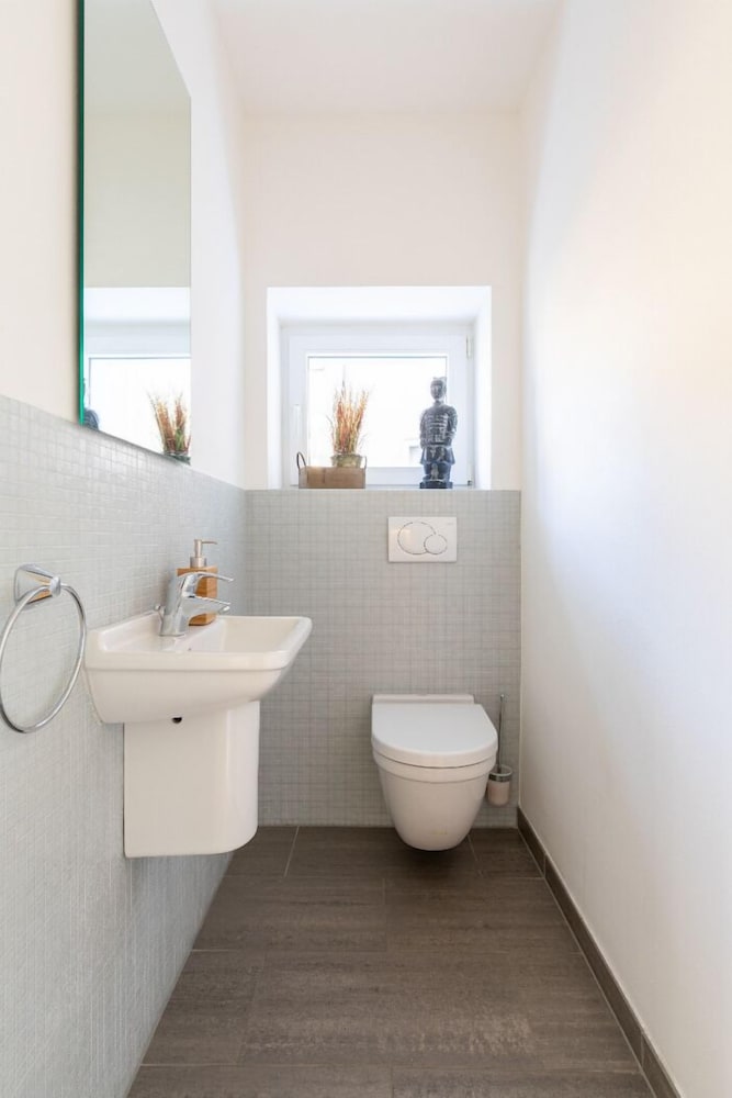 Фото Classic Chic Flat 100m2 in City Center