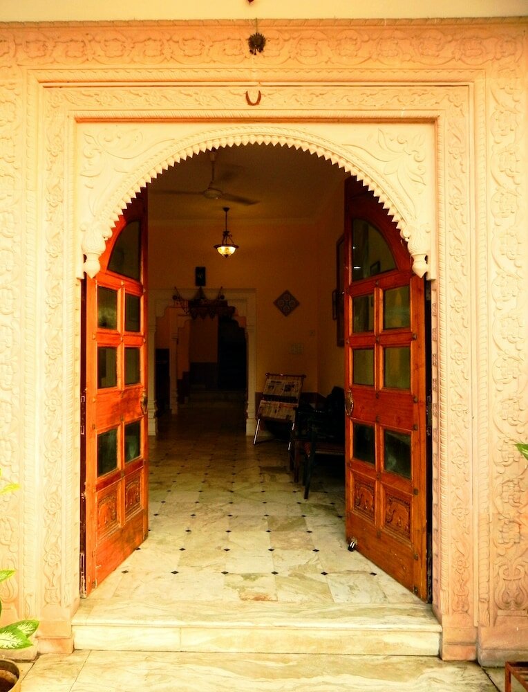 Фото Hotel Kishan Kunj