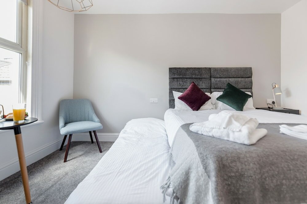 Фото Westland House Guest house