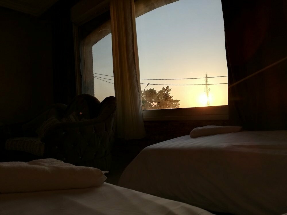 Hotel Jabal Bed & Breakfast, Earth, photo