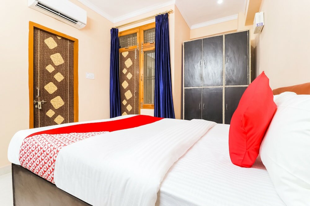 Фото Oyo 61469 Kalawati Palace