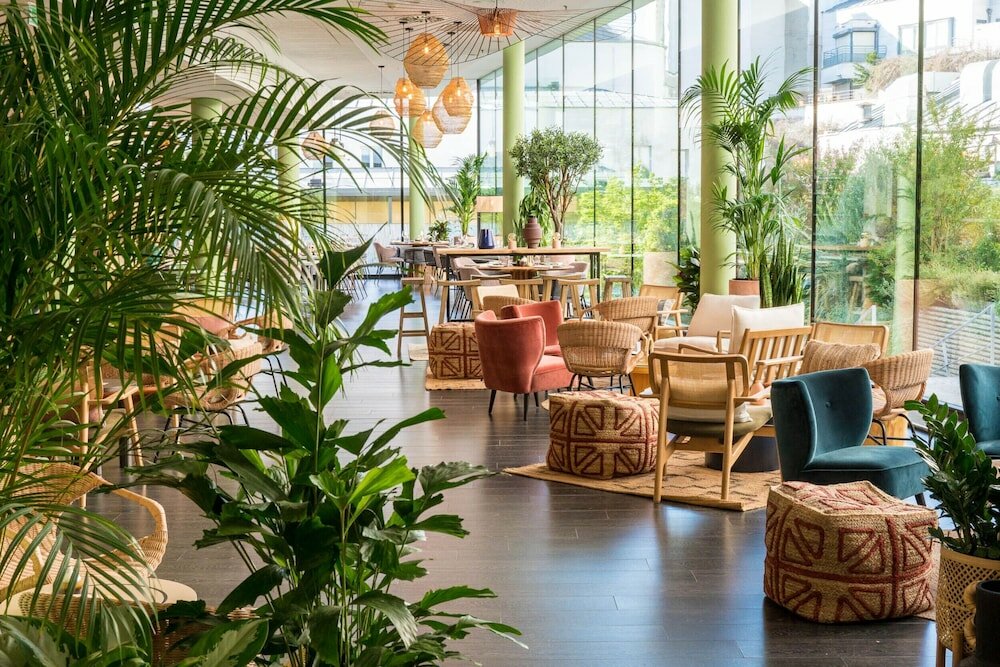 Фото Renaissance Paris Arc de Triomphe Hôtel