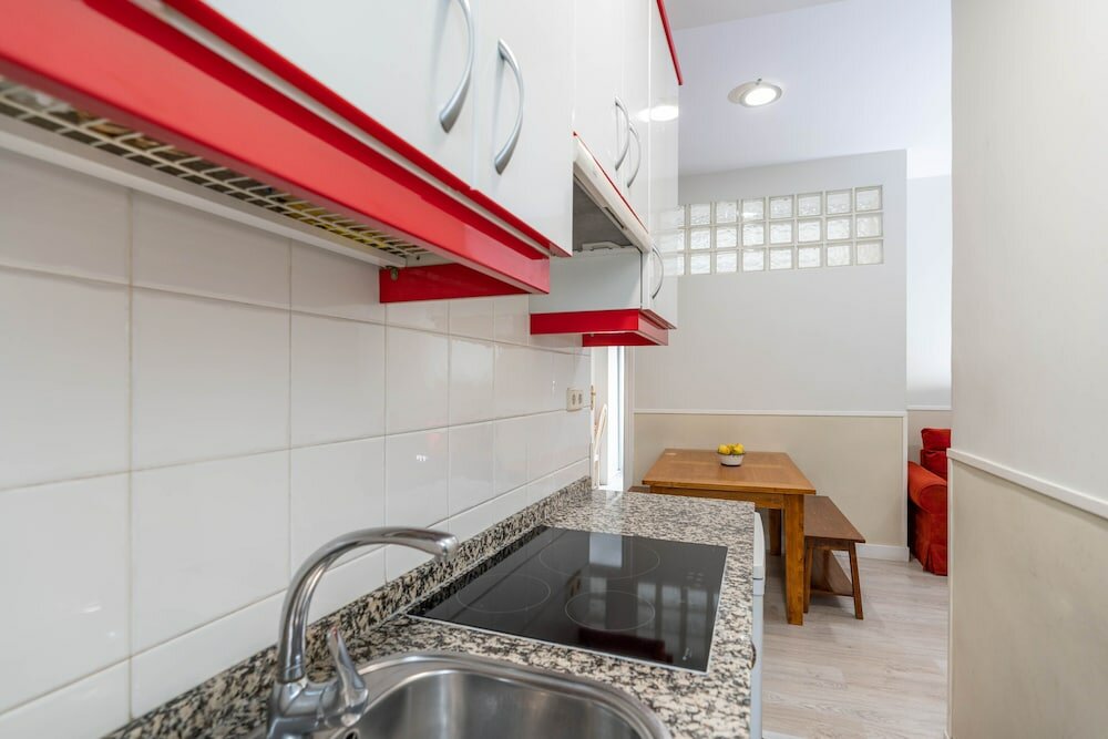 Фото Apartamentos Mayor Centro