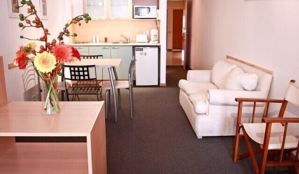 Фото Callao Plaza Suites