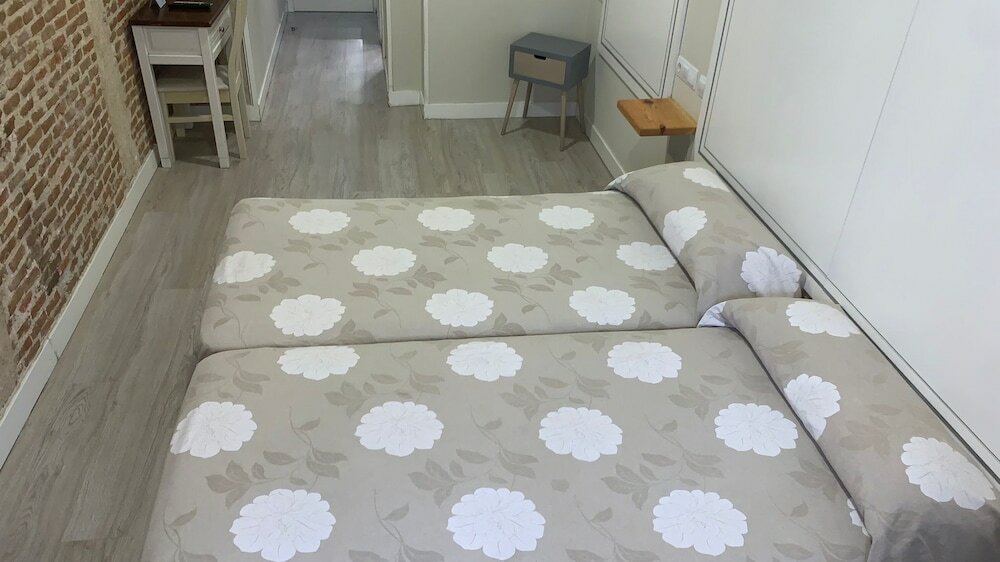 Фото Hostal Madrid