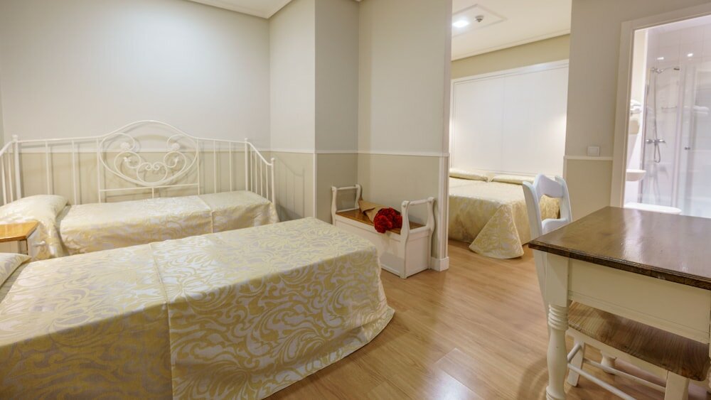 Фото Hostal Madrid