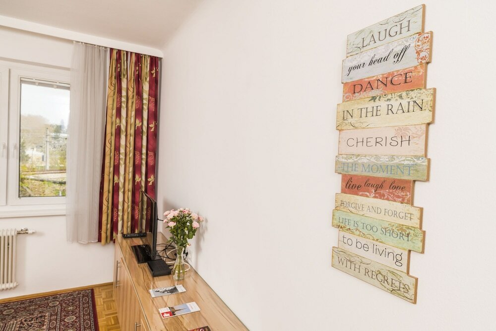 Фото Appartements Ferchergasse