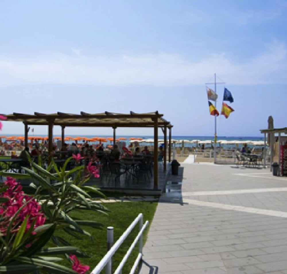 Фото Hotel Torre Del Sole