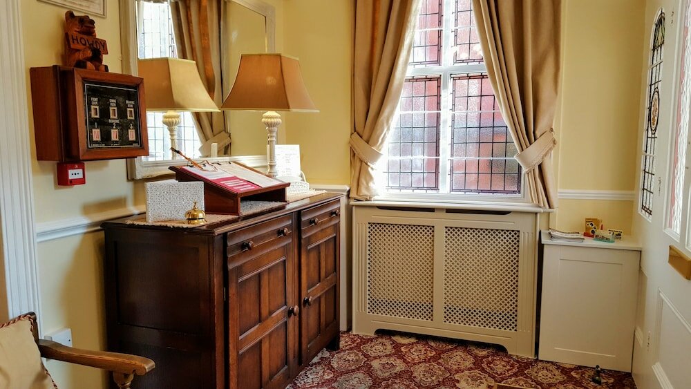 Фото Chester Brooklands B&b