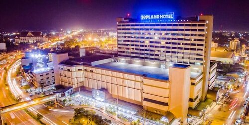 Гостиница Topland Hotel & Convention Centre в Пхитсанулоке