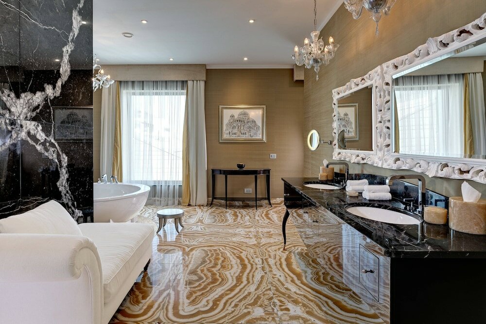 Фото Grand Hotel River Park, a Luxury Collection Hotel Bratislava