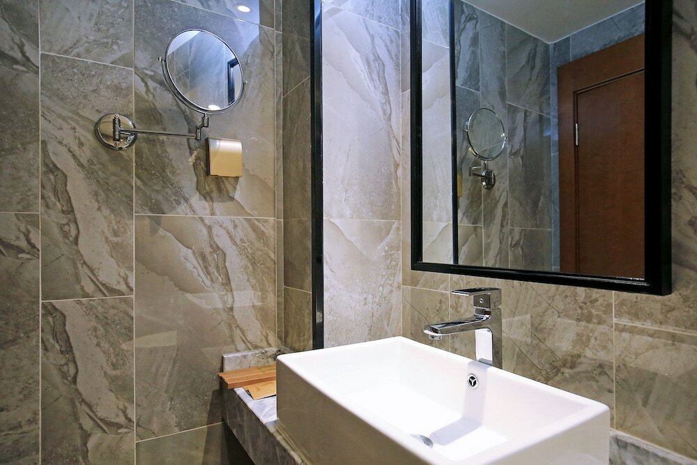 Фото Immersing Hotel Guihu Branch