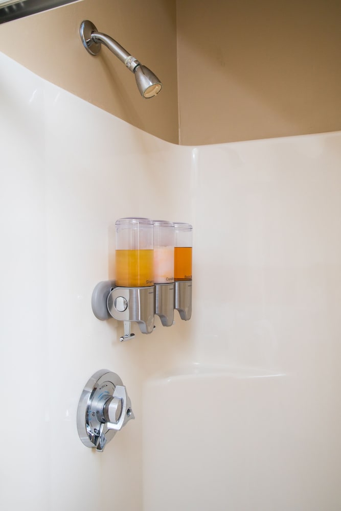 Фото The Lake House at Ferry Point