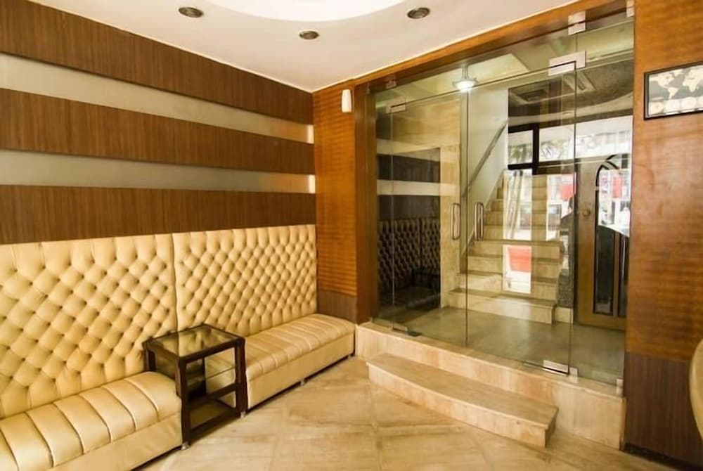 Фото Hotel Gulshan International