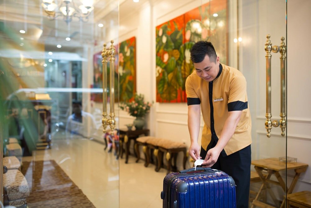 Фото Golden Sail Hotel