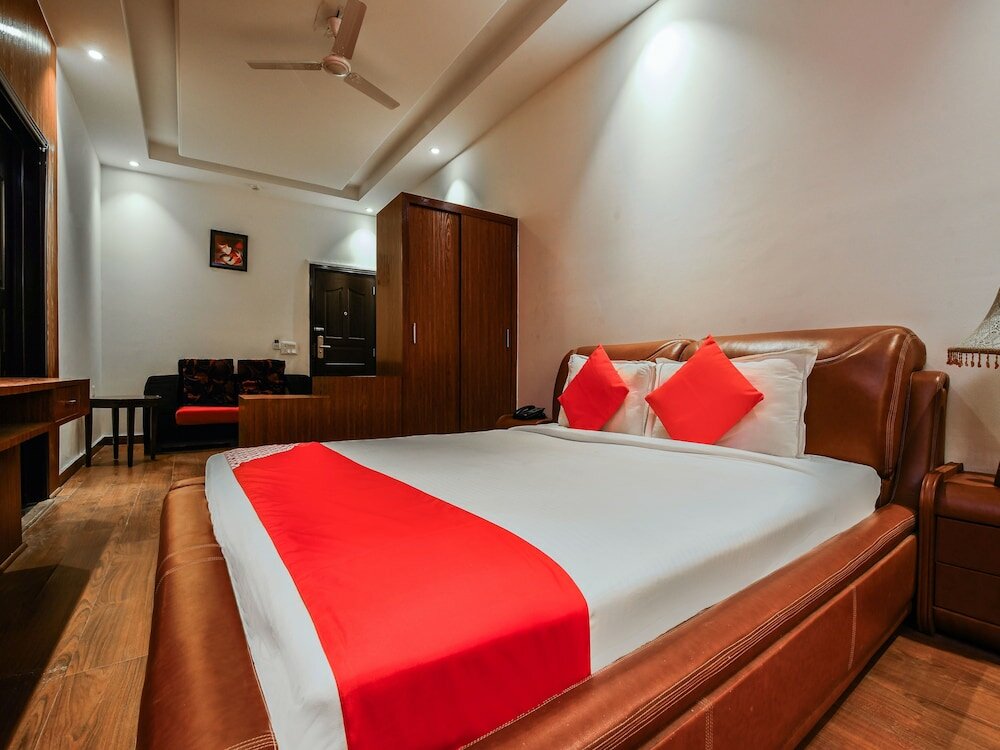 Фото Oyo 15418 D'amore Resorts