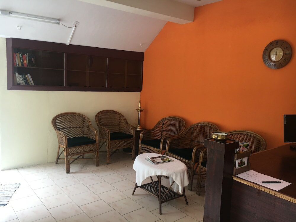 Фото New Kovalam Beach Hotel