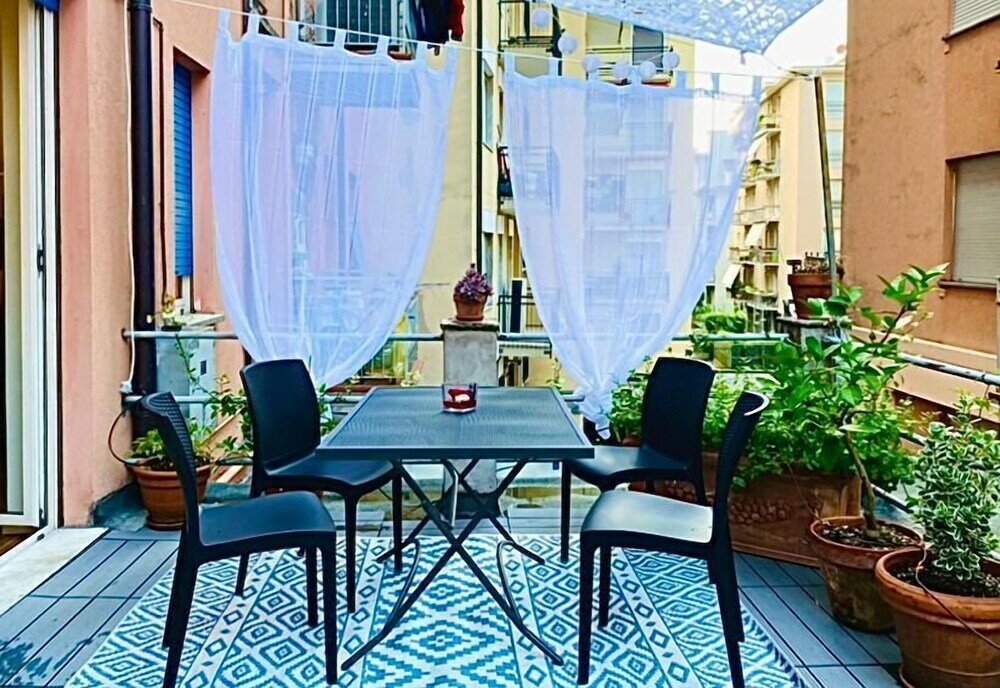 Фото Happy Travelers Apartment