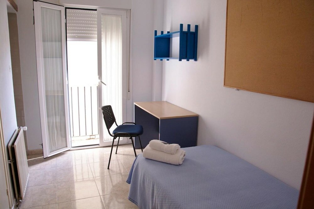 Фото Residencia de Estudiantes Cádiz Centro