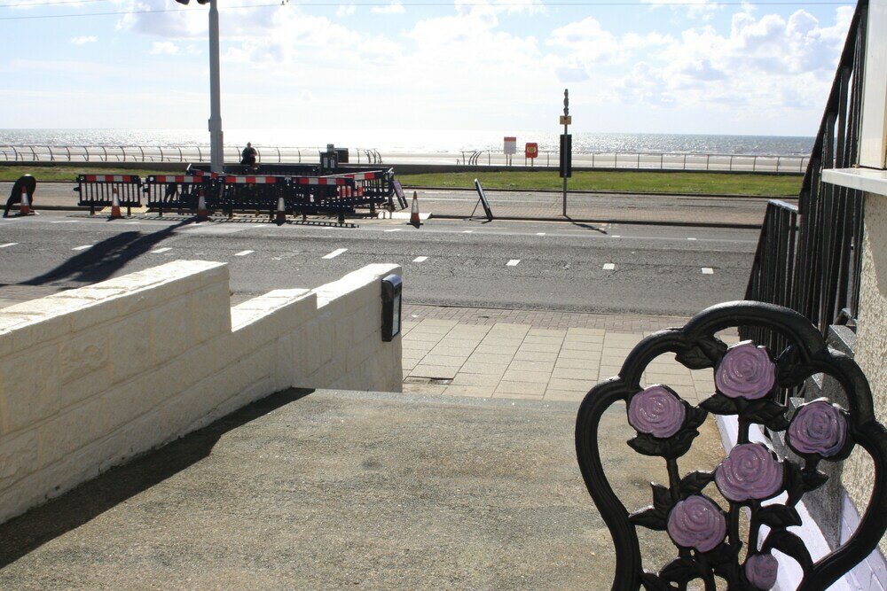 Фото Adelphi Holiday Flats