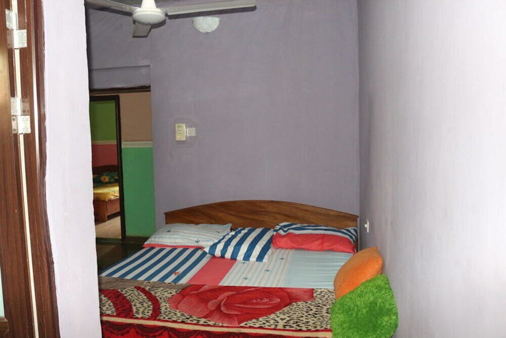 Фото JerryCare Hotel