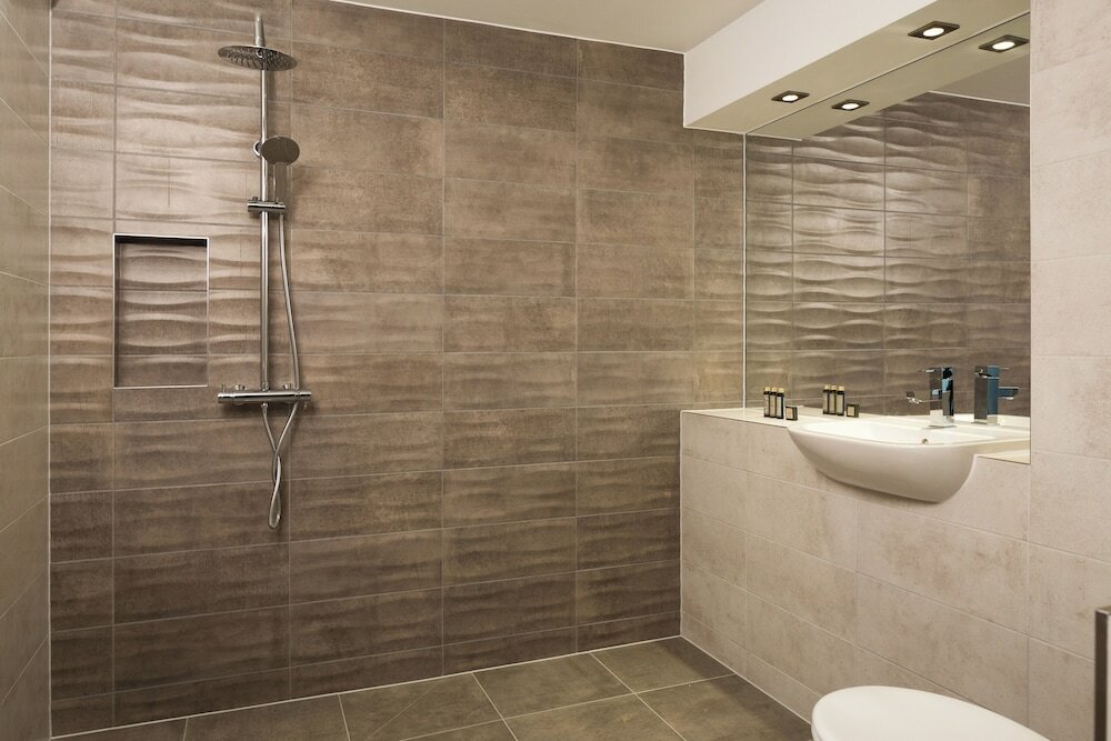 Фото Roomzzz London Stratford