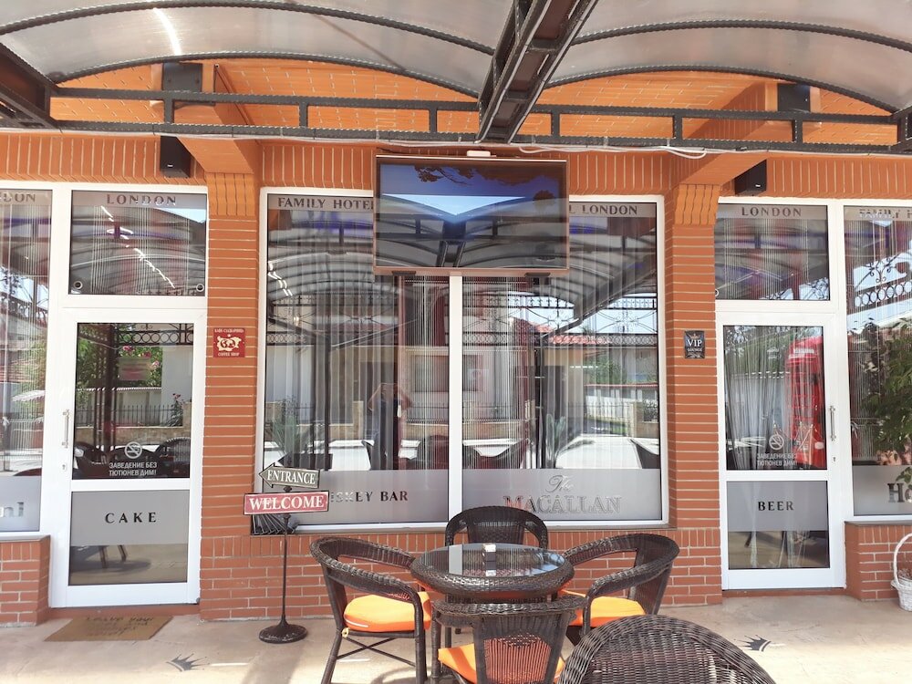 Фото Hotel London