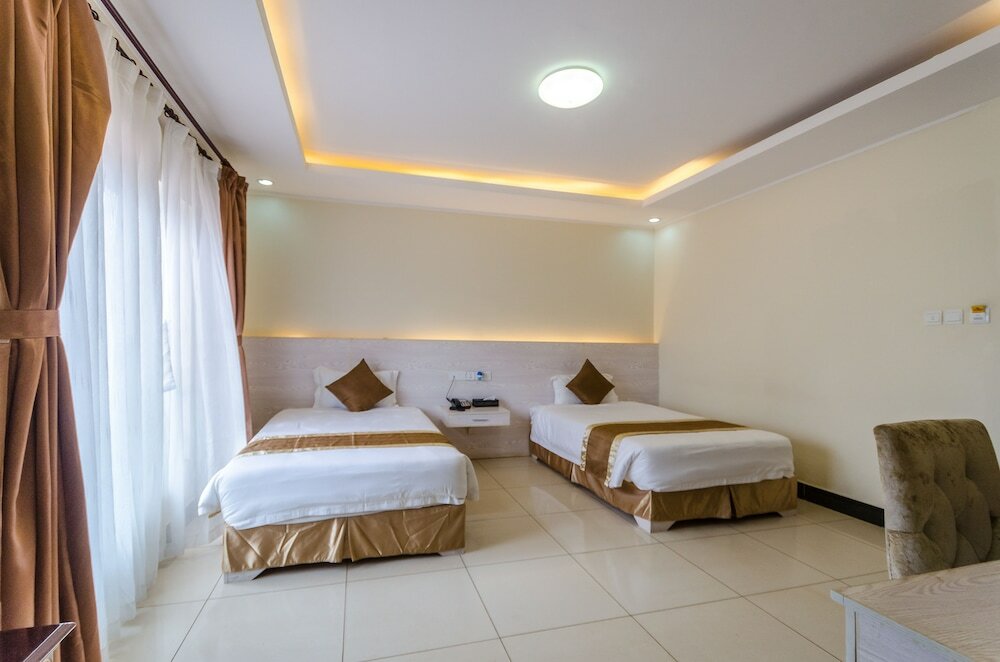 Фото Nanjing Restaurant & Motel