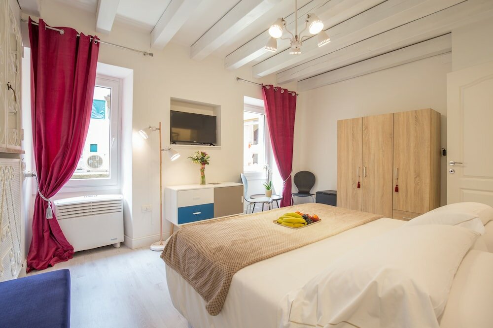 Фото Corte Realdi Boutique Rooms Garda
