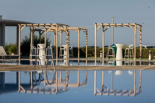 Внешний вид отеля RVHotels Sea Club Menorca в Сьюдаделье, фото 4