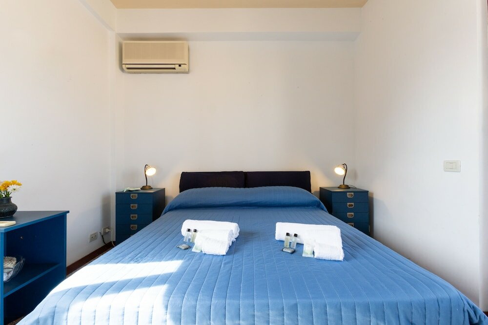 Фото Mondello Wonderful Seaview Apartment