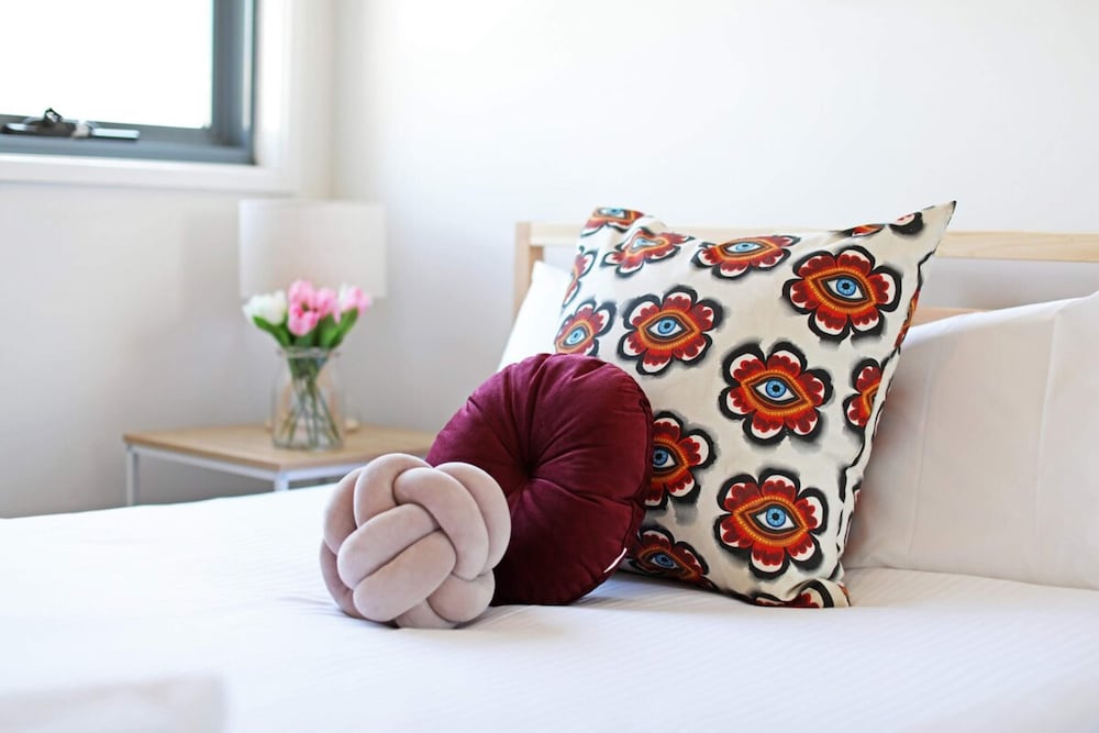 Фото Extra Large 2 Bedroom Apartment in Melbournes Southbank