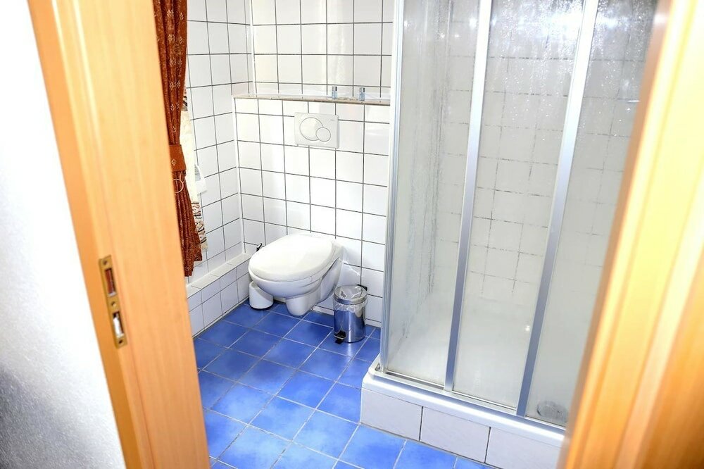 Фото Hotel Garni zur Eisenbahn