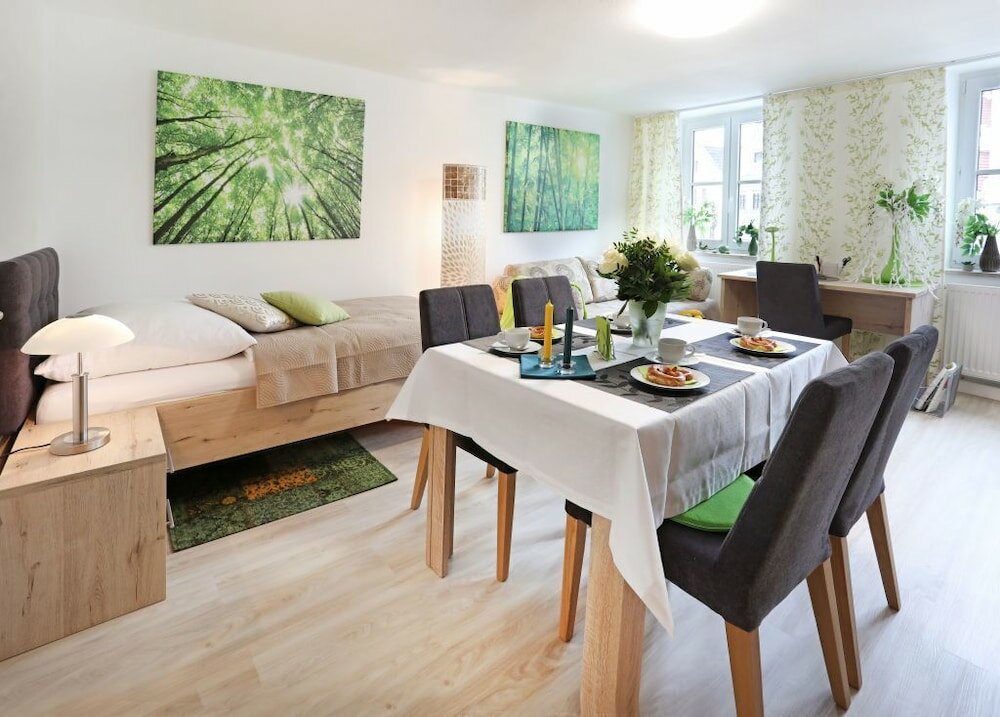 Фото Ferienwohnung am Regierungsplatz