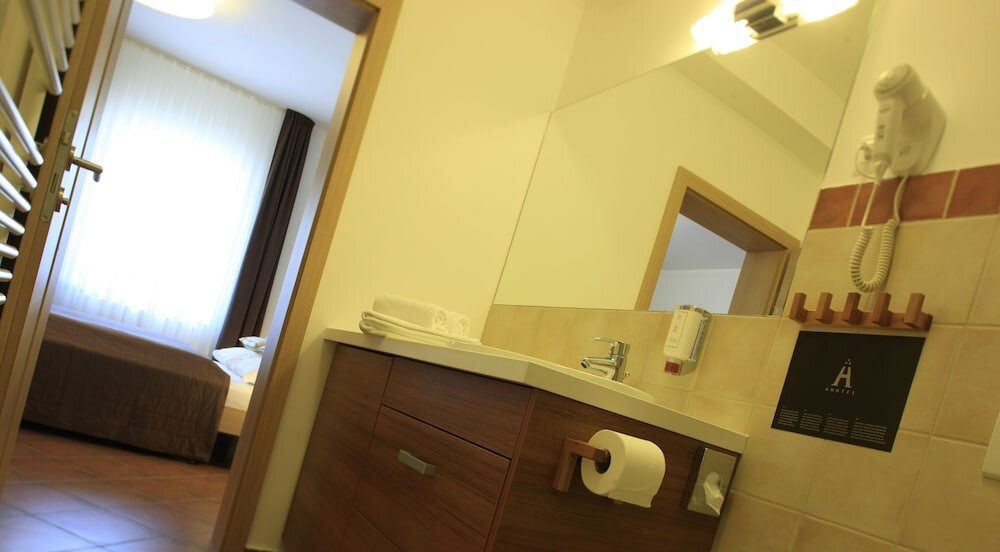 Фото Ahotel Hotel Ljubljana