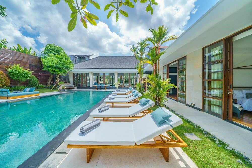 Фото Villa Karishma