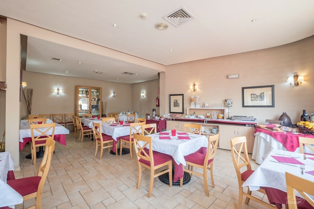 Фото Hotel Vivar