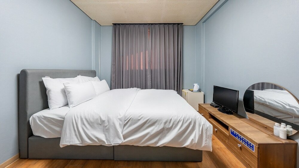 Фото Gyeongju Jang